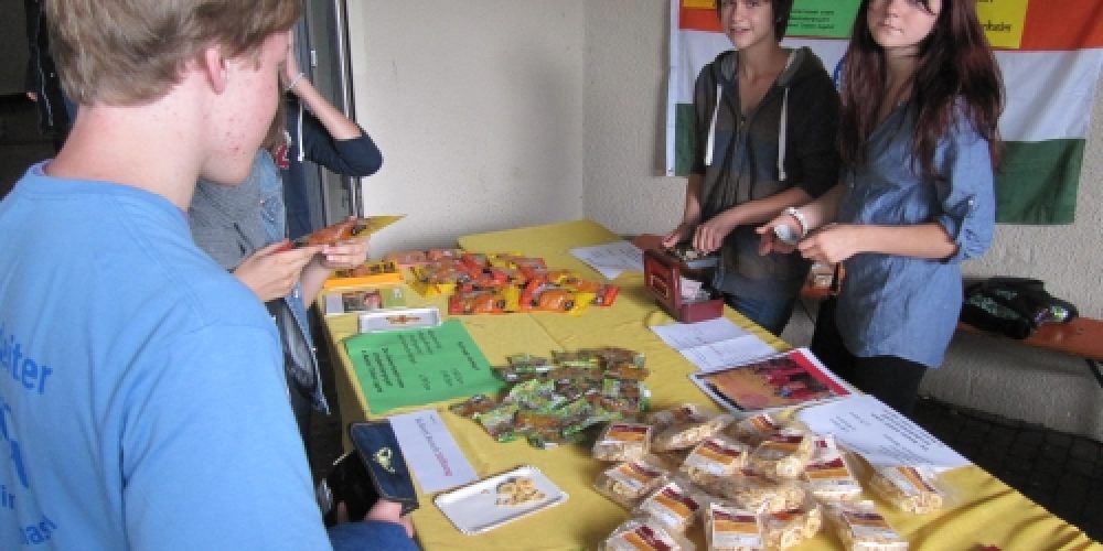 Fairtrade-Verkauf am HG-Schulfest