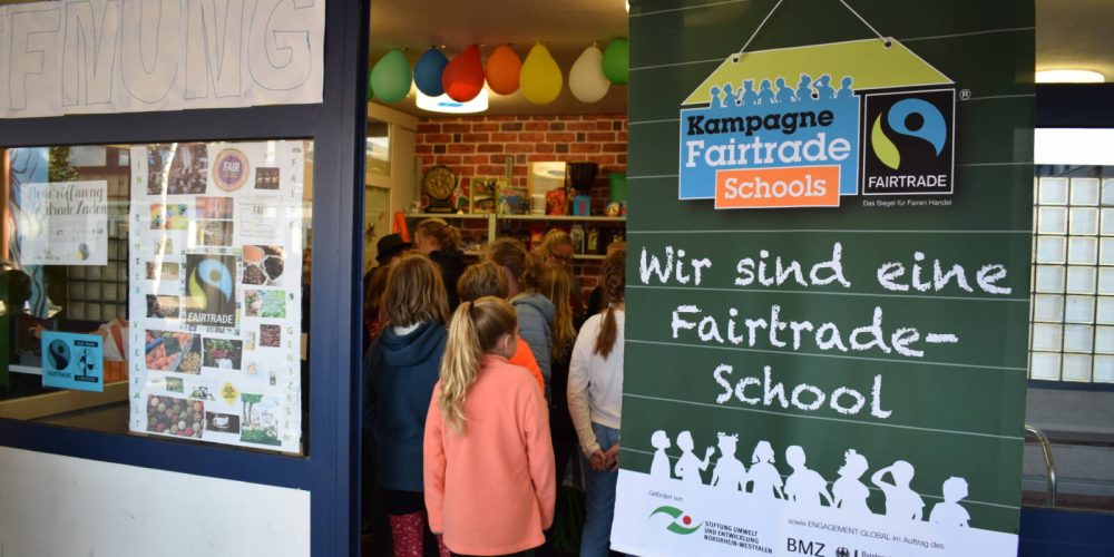 Endlich konnte unser renovierter Schulweltladen wieder eröffnet werden!