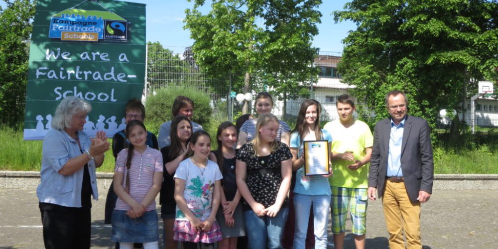 Hauptschule Maßbruch Lage ist die 49. Fairtrade-School Deutschlands