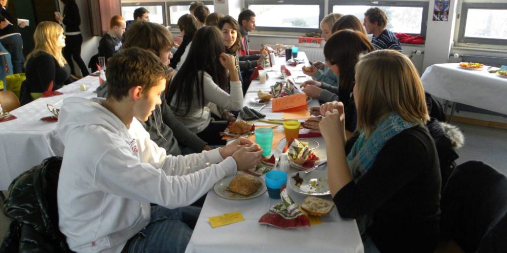 Schulaktion: Faires Frühstück am Kuniberg