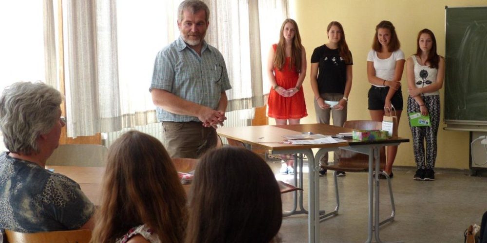 Die MRU präsentiert ihr Konzept der Fairtrade School auf der „Schule EineWelt Messe“ in Augsburg