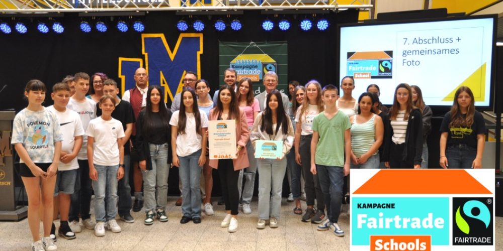Wir sind Fairtrade Schule: Große Auszeichnungsfeier in der Aula